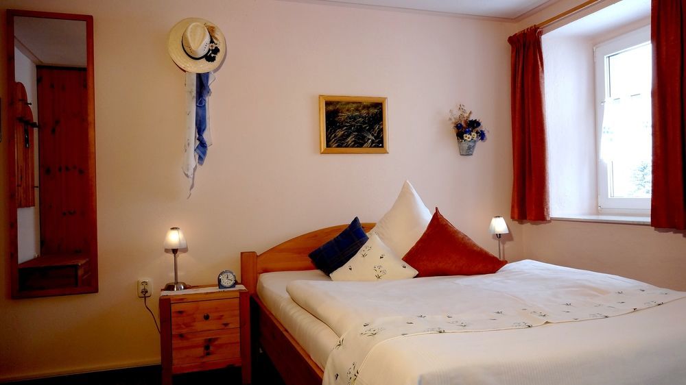 Logis L'Auberge Gutshof Bischofswerda Extérieur photo